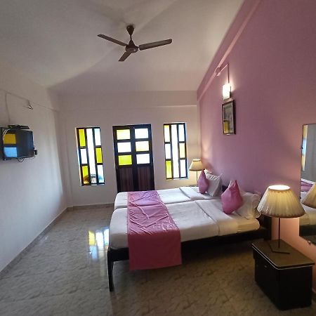 Tgf Dream Guest House Majorda Exterior foto
