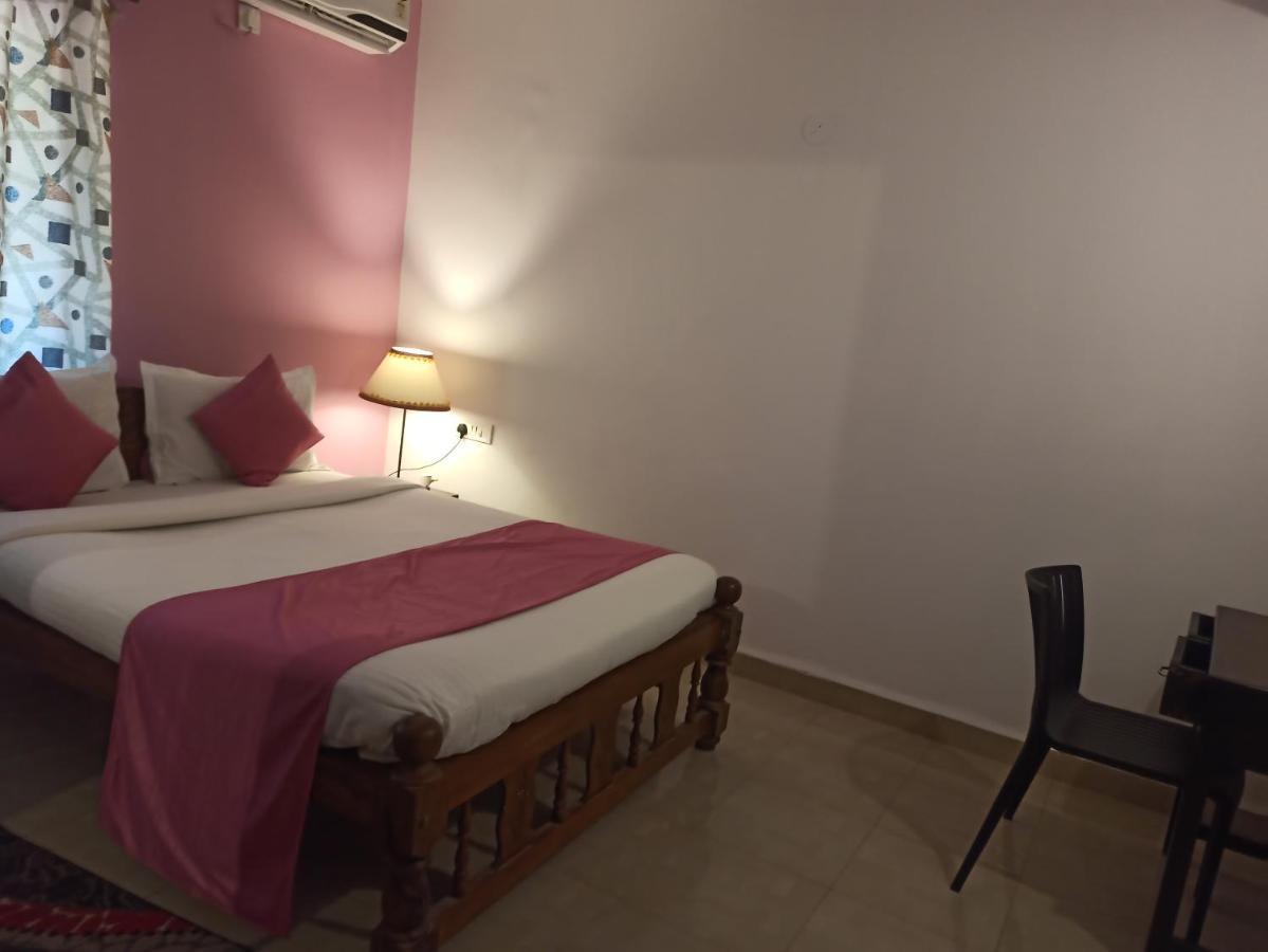 Tgf Dream Guest House Majorda Exterior foto